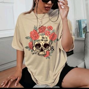 SHEIN EZwear Floral And Skull Print Drop Shoulder Tee
